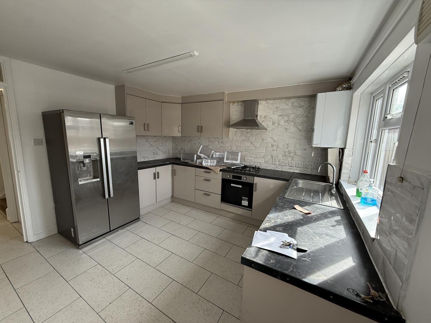 4 bed property in Matthews Road, Greenford